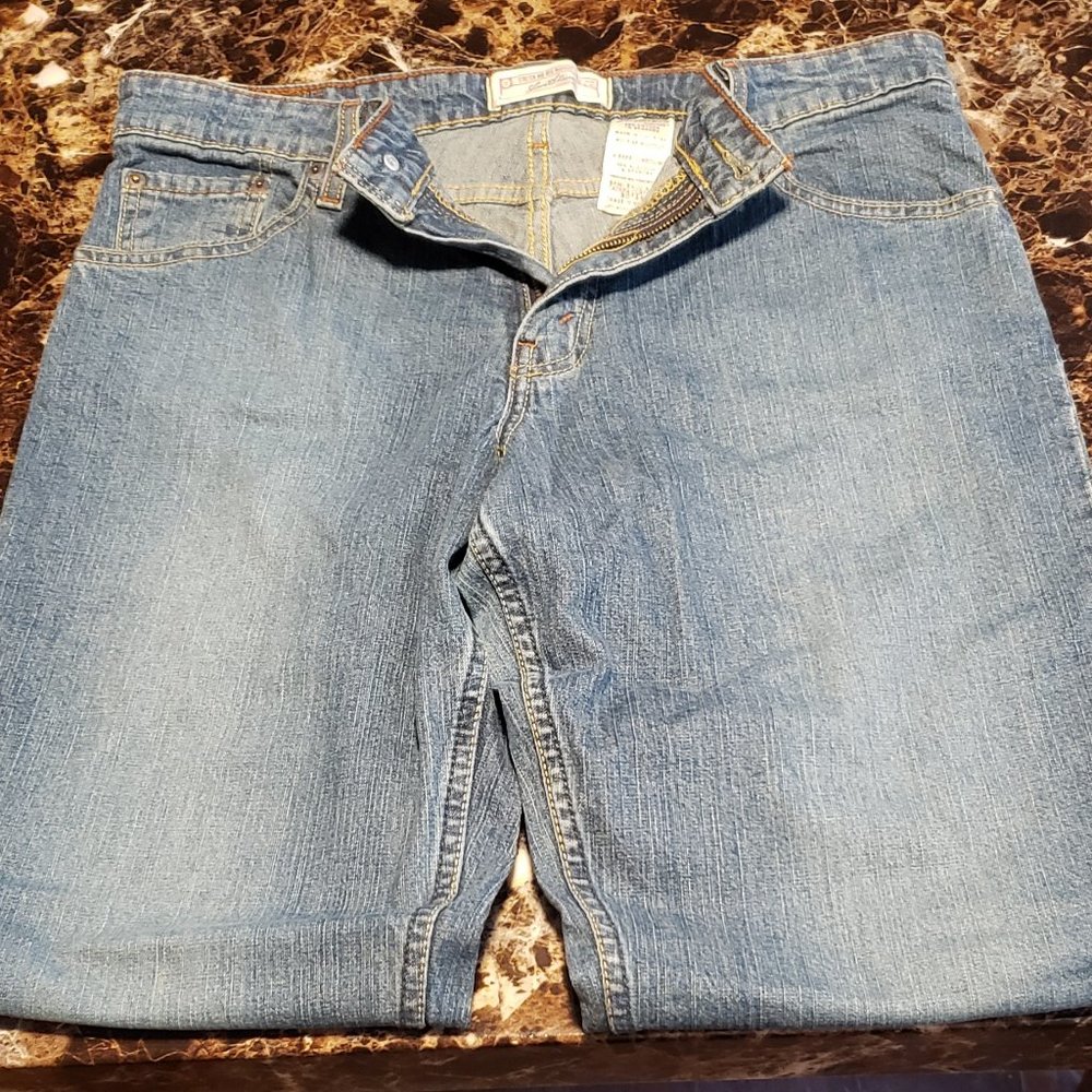 Levi Strauss - Mid-Rise Bootcut Jeans